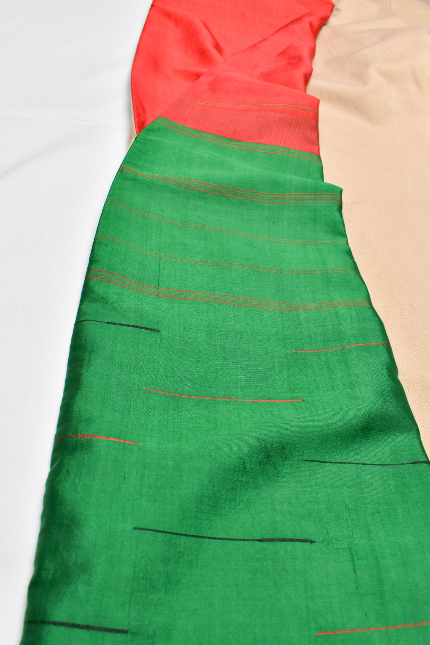 WITH COLOUR BLOCK SILK SAREE (XL)